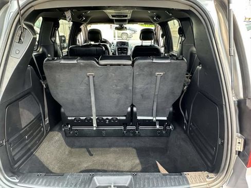Used 2018 Dodge Grand Caravan GT FWD image 21