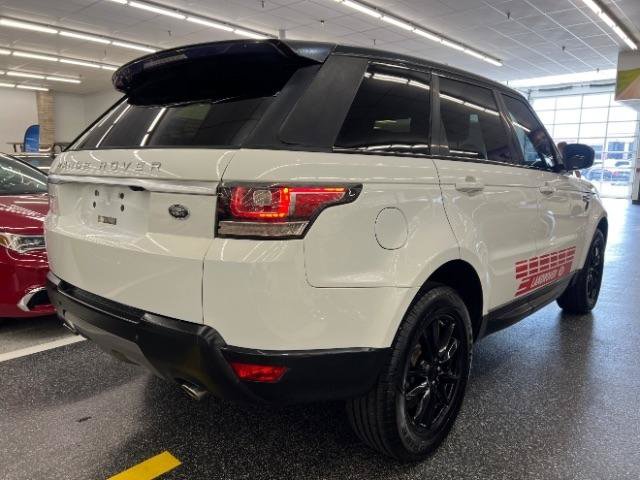Used 2016 Land Rover Range Rover Sport SE AWD/4WD image 8