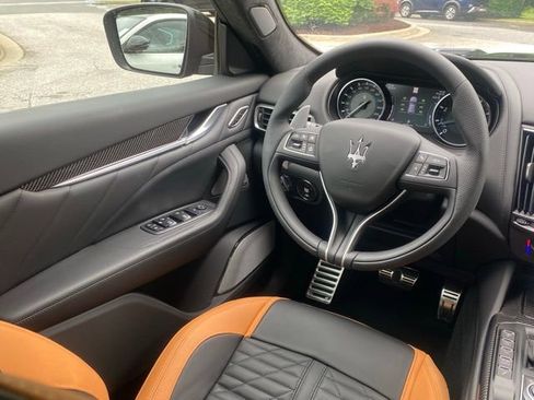 New 2024 Maserati Levante Trofeo image 44