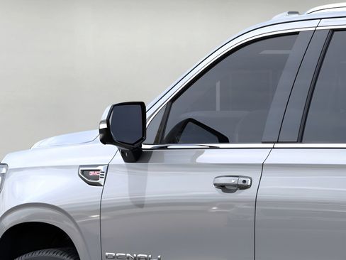 New 2026 GMC Yukon XL Denali w/ Denali Reserve Package image 12