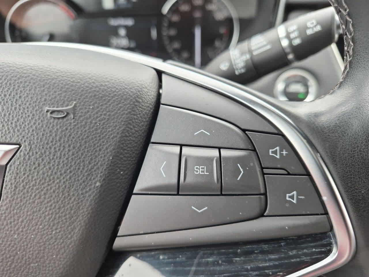 Used 2025 Cadillac XT5 Premium Luxury AWD/4WD image 26