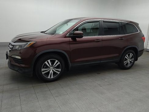 Used 2017 Honda Pilot EX image 2