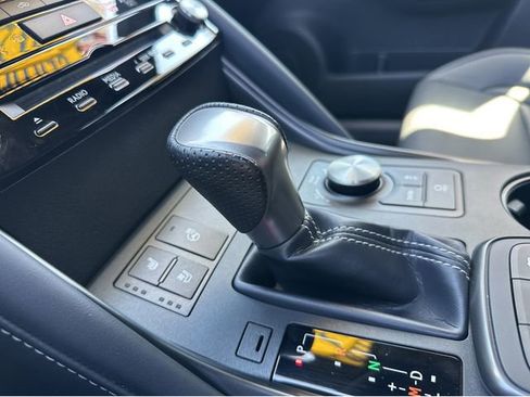 Certified 2024 Lexus IS 350 F Sport RWD image 29