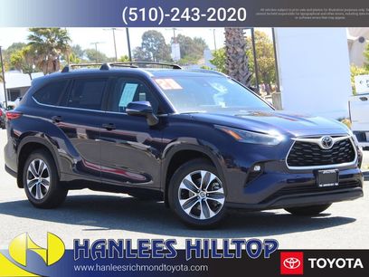 Used 2023 Toyota Highlander XLE