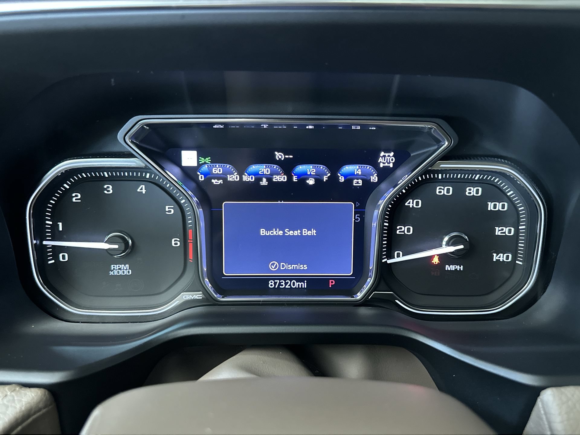 Used 2021 GMC Yukon Denali AWD/4WD image 18