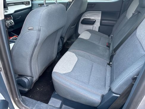 Used 2024 Ford Maverick XLT image 11