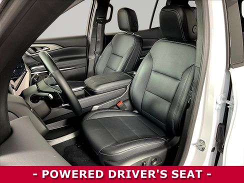 Used 2026 Chevrolet Traverse LT AWD/4WD image 21