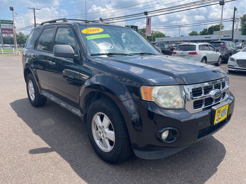 Used 2009 Ford Escape XLT image 4
