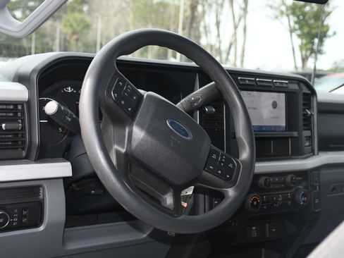 Used 2024 Ford F250 XLT w/ FX4 Off-Road Package image 8