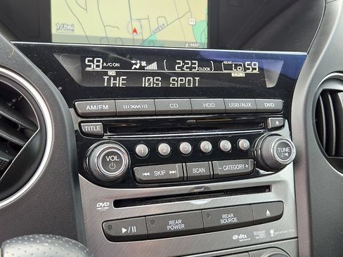 Used 2015 Honda Pilot Touring image 18