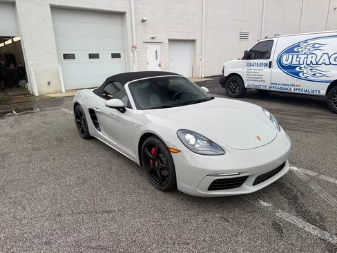 Used 2018 Porsche 718 Boxster S RWD image 7