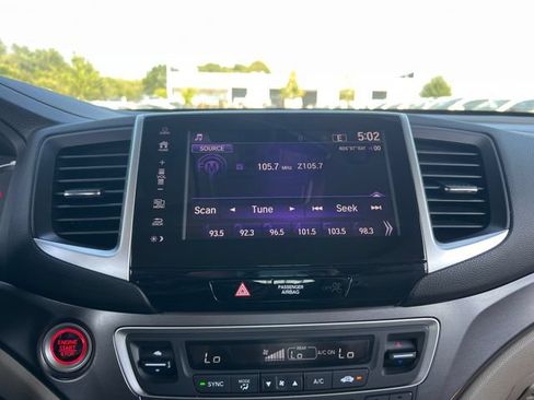 Used 2018 Honda Pilot EX-L image 18