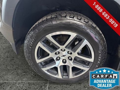 Used 2023 Chevrolet Colorado Z71 w/ Z71 Convenience Package 2 image 25