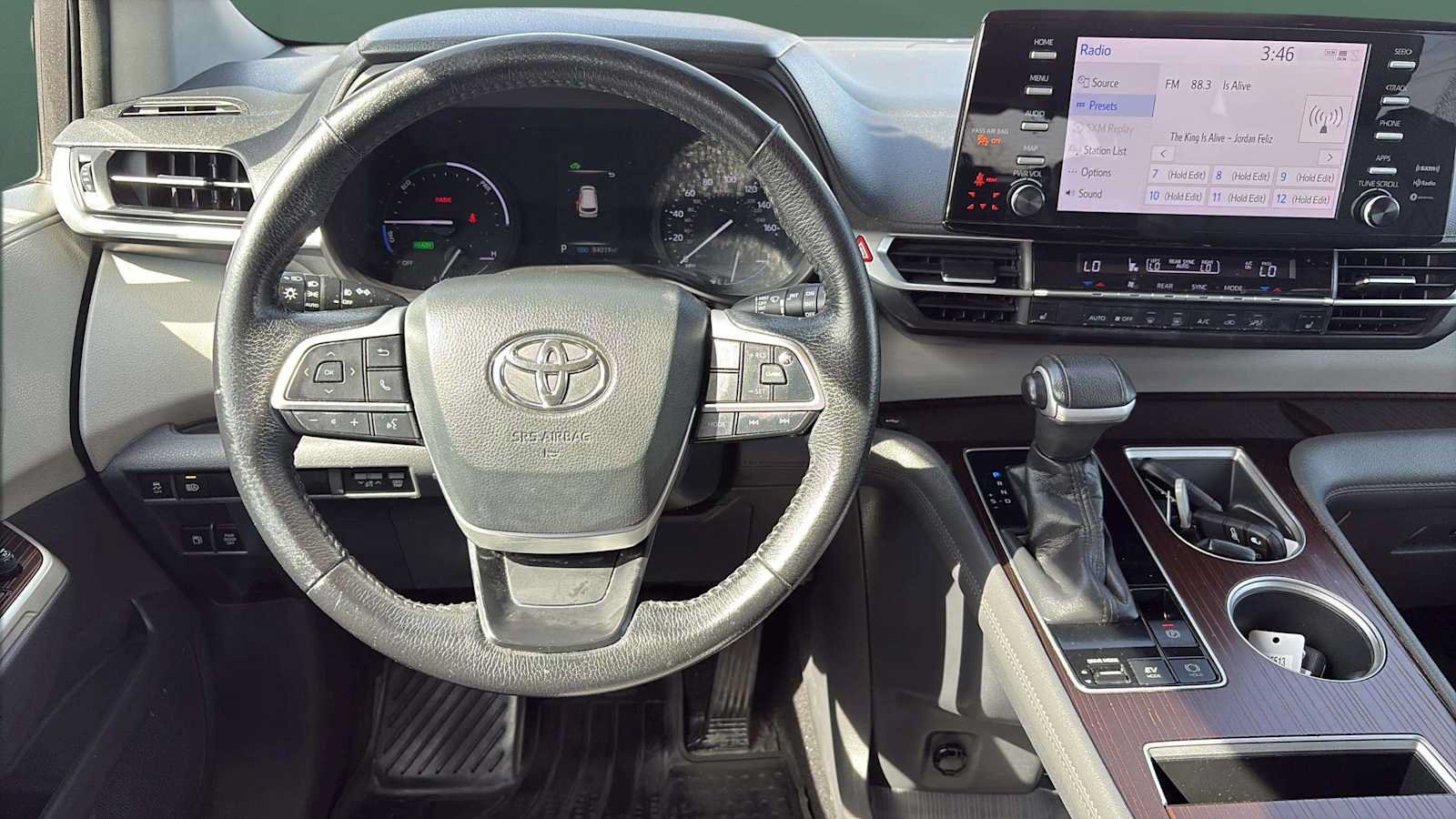 Used 2021 Toyota Sienna XLE AWD/4WD image 16