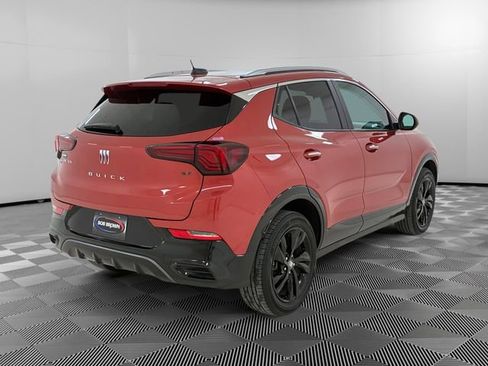 Used 2024 Buick Encore GX Sport Touring image 3