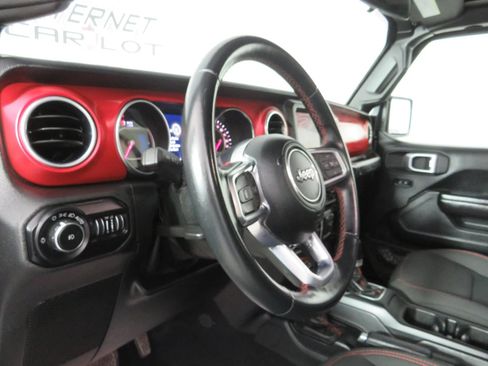 Used 2021 Jeep Wrangler Unlimited Rubicon AWD/4WD image 10