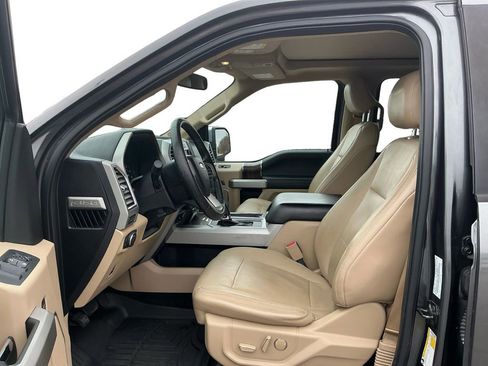 Used 2016 Ford F150 Lariat image 14