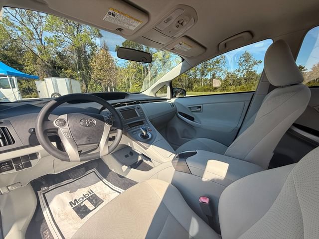 Used 2013 Toyota Prius Two FWD image 11
