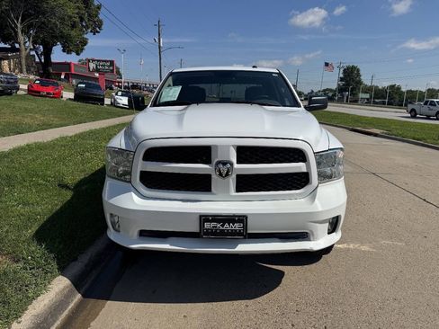 Used 2017 RAM 1500 Express AWD/4WD image 8