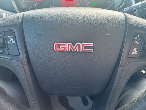 Used 2014 GMC Terrain SLE image 20