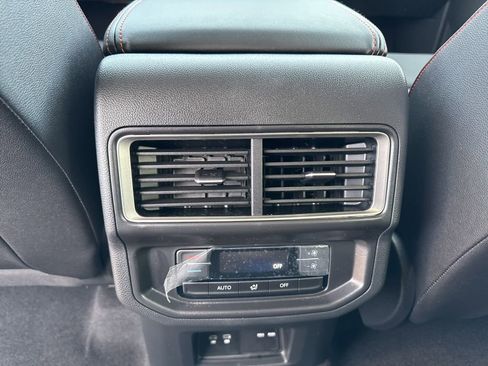 Certified 2026 Volkswagen Atlas Peak Edition AWD/4WD image 14