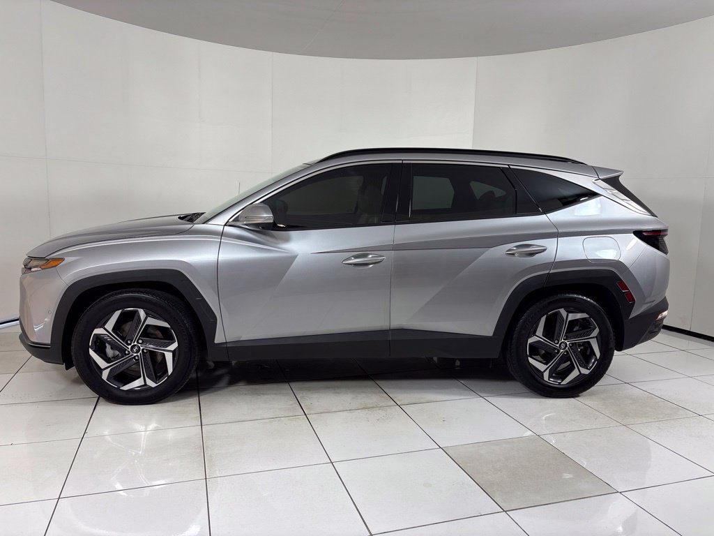 Used 2024 Hyundai Tucson Limited FWD image 2