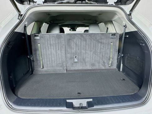 Used 2023 Toyota Highlander Bronze Edition image 28