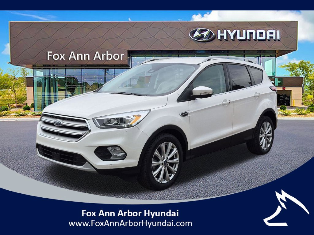 Used 2018 Ford Escape Titanium w/ Ford Safe & Smart Package FWD image 1
