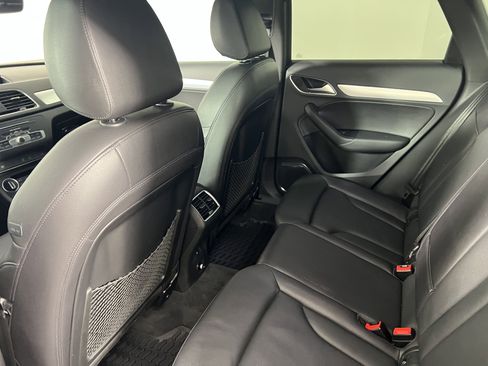 Used 2016 Audi Q3 2.0T Prestige w/ Prestige Package image 20