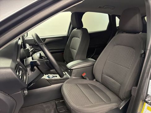 Certified 2024 Ford Escape Active w/ Cold Weather Package FWD image 27