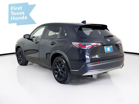 Used 2023 Honda HR-V Sport image 7