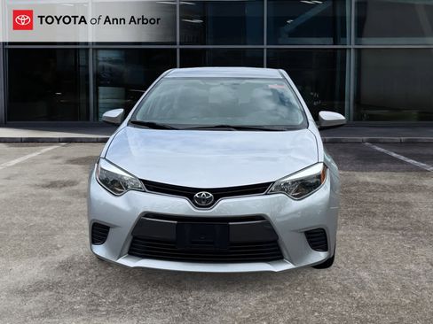 Used 2015 Toyota Corolla LE FWD image 12