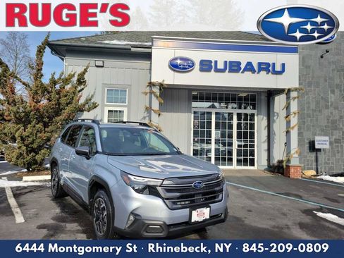 Certified 2025 Subaru Forester Premium image 1