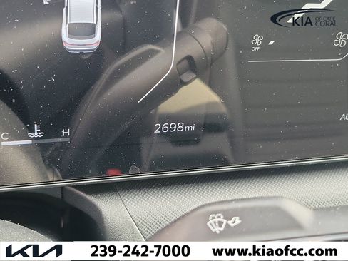 Used 2025 Kia K4 EX image 24