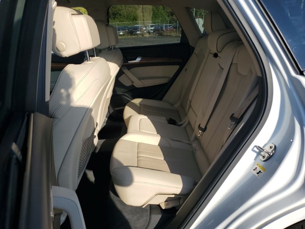 Used 2021 Audi Q5 Prestige w/ Prestige Package AWD/4WD image 33