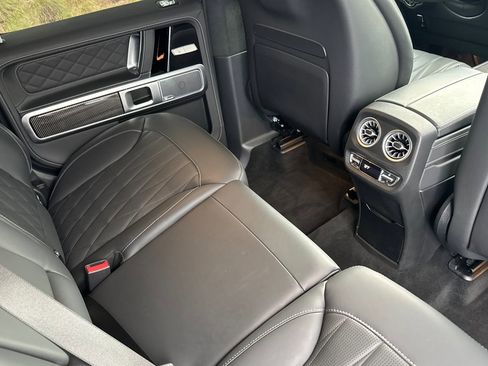 Used 2024 Mercedes-Benz G 550 image 30