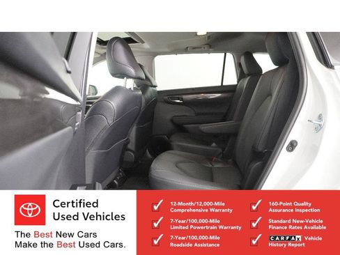 Certified 2025 Toyota Highlander Limited image 12