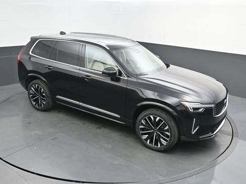 New 2026 Volvo XC90 B6 Ultra w/ Protection Package AWD/4WD image 28