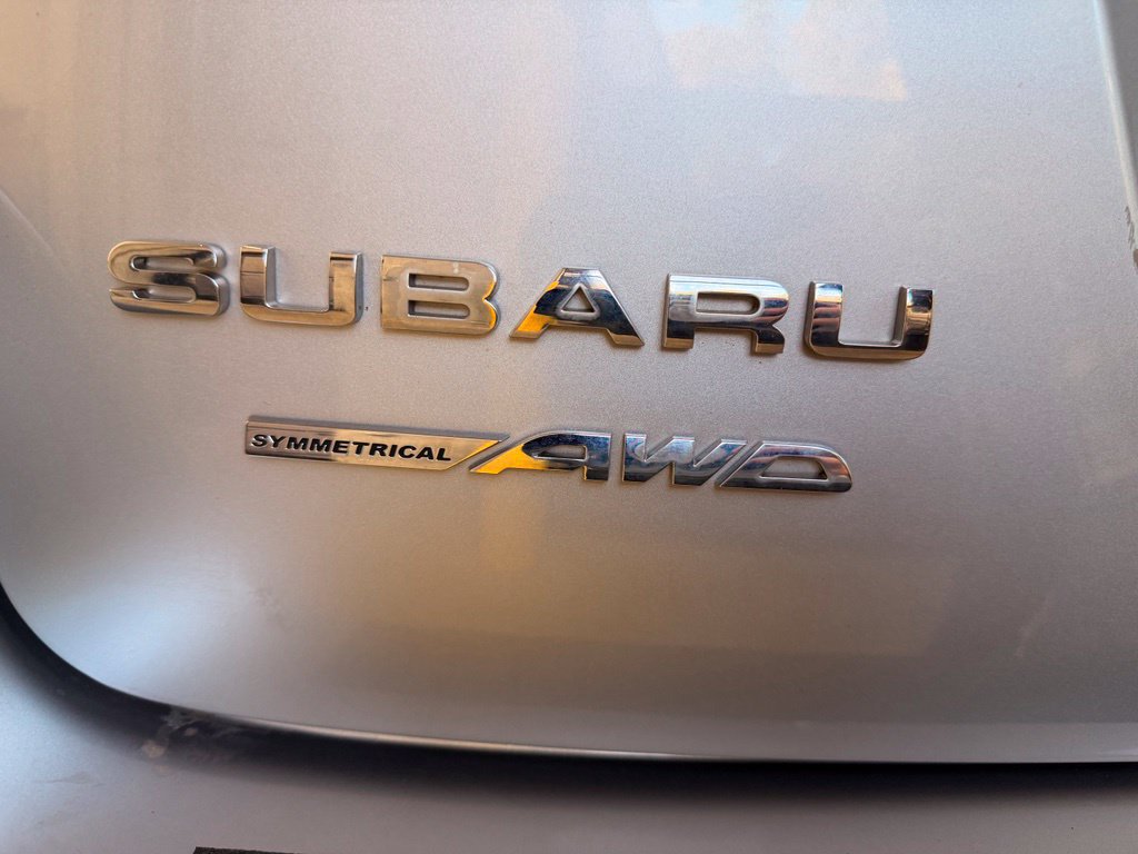 Used 2019 Subaru Crosstrek 2.0i Limited w/ Moonroof Package w/Navigation AWD/4WD image 8