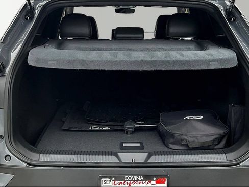 Used 2023 Volkswagen ID.4 Pro RWD image 25