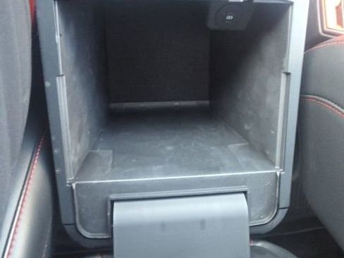 Certified 2025 Ford Explorer ST image 39