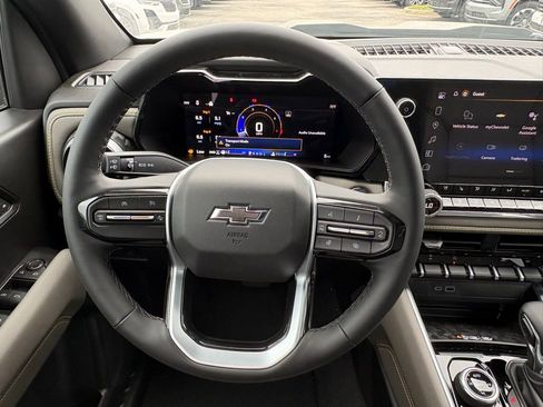 New 2026 Chevrolet Colorado ZR2 AWD/4WD image 18