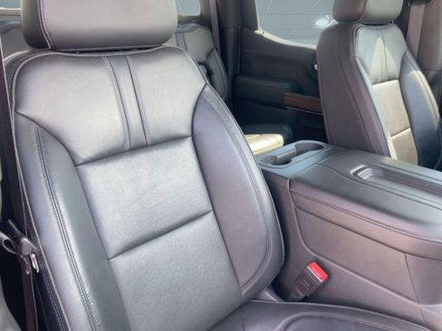 Used 2021 Chevrolet Silverado 1500 High Country w/ Technology Package image 23