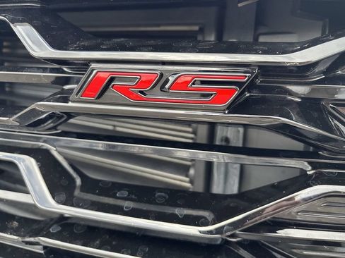 Used 2025 Chevrolet Equinox RS w/ Safety and Technology Package FWD image 37