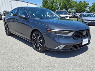 Used 2024 Honda Accord Touring video 1