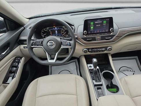 Used 2022 Nissan Altima 2.5 SL AWD/4WD image 12