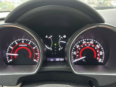 Used 2013 Toyota Highlander Limited AWD/4WD image 12