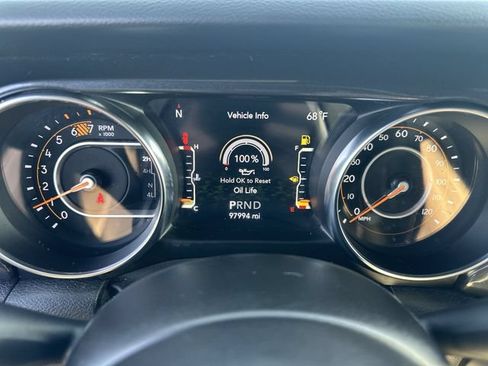 Used 2022 Jeep Wrangler Unlimited Sport AWD/4WD image 15
