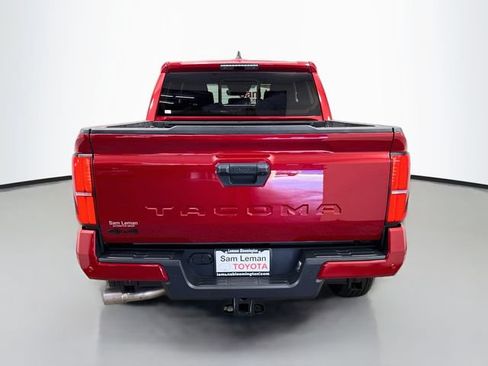 Used 2024 Toyota Tacoma TRD Sport w/ TRD Sport Upgrade Package AWD/4WD image 6