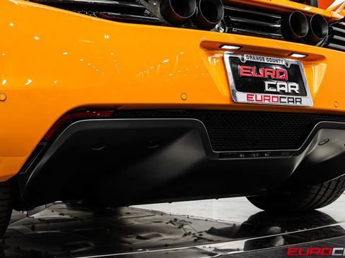Used 2013 McLaren MP4-12C Spider RWD image 28
